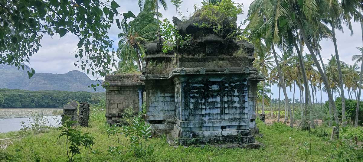 Stone halls occupied by encroachers in Kumari district Stone halls occupied by encroachers in Kumari district